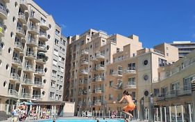 Be At Sea In Ostend All-In Luxury Apartment , Outdoor Pool, Side Seaview